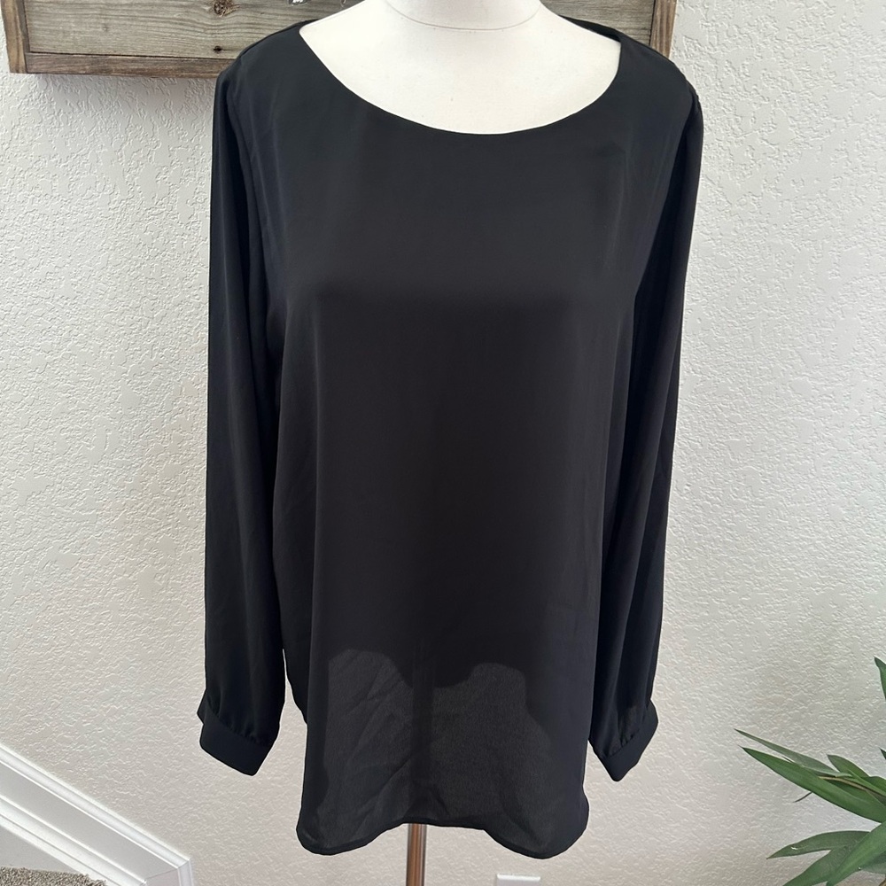 Nordstrom Pleione black long sleeve Women's Top blouse size Large